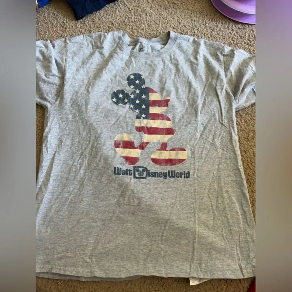 Walt Disney World American Flag Patriotic Mickey Tshirt